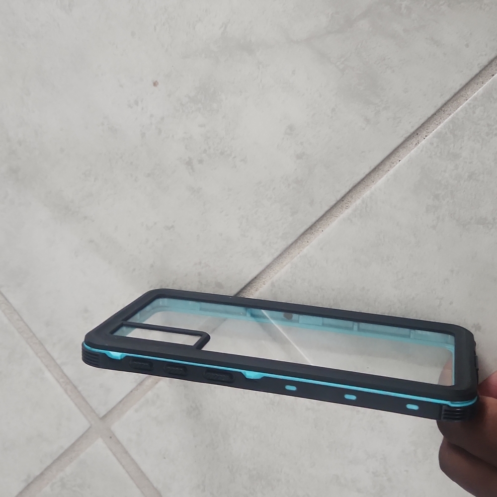 Phone case - Picture 2 of 2